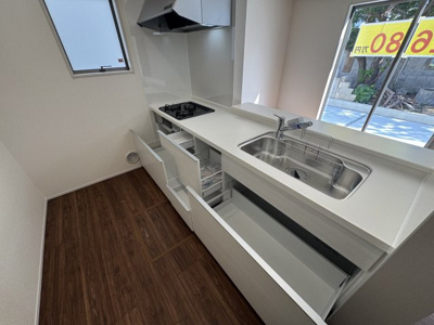 【キッチン】 | うるま市与那城屋慶名（全3棟）3号棟 | 3号棟　使いやすいシステムキッチン♪