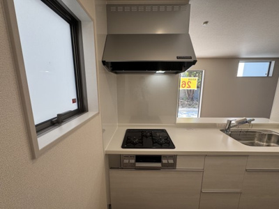 【キッチン】 | うるま市与那城屋慶名（全3棟）3号棟 | 3号棟　使いやすいシステムキッチン♪