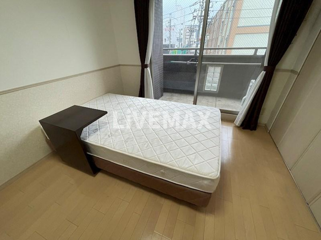 【寝室】LiVEMAX　MOON