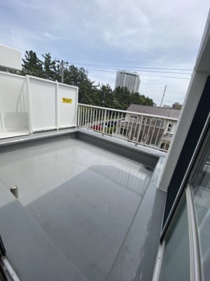 【バルコニー】 | 入船中央エステート22号棟 | 屋上テラス