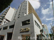 ウィン青山の画像