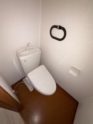 ルネッサンス花岡Aのトイレ