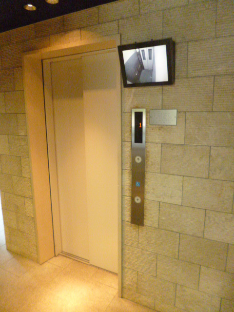 アトラス雑司が谷のその他共用部分|★防犯カメラ付きエレベーター★