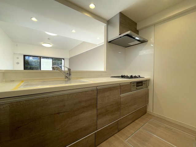 駅に近すぎも良くない！この３分がちょうど良い『コスモ星川パークステージ』リノベーション』のキッチン|使いやすいキッチンです