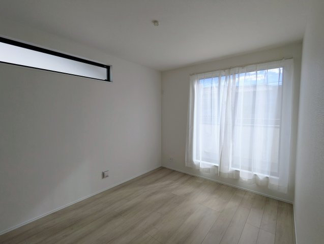 尾張旭市緑町緑ヶ丘4期　全2棟の洋室