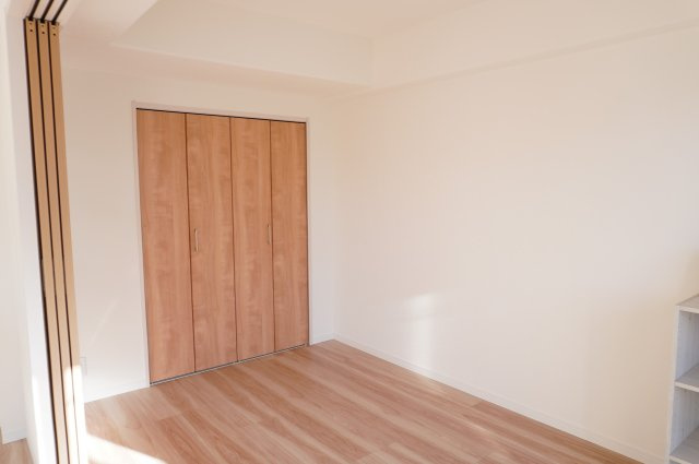 メイツ草加の洋室|4.9帖