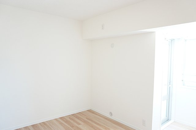 メイツ草加の洋室|7帖