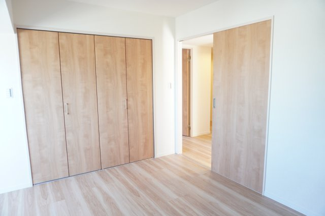 メイツ草加の洋室