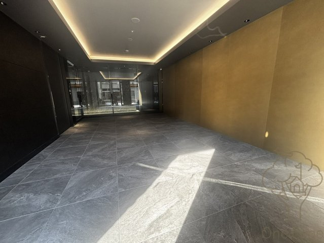 S-RESIDENCE大和田alineのエントランス