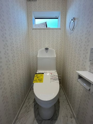 【トイレ】 | 星和台４丁目　新築戸建 | 2階　トイレ