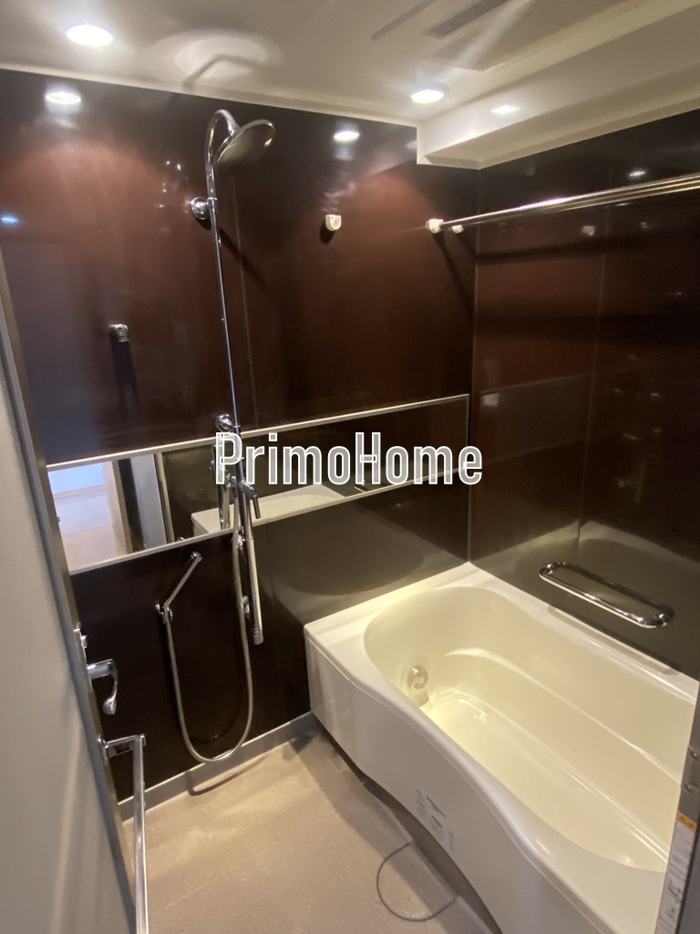 コンフォリア日本橋人形町ノースの浴室