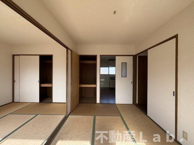 ハイツ渡辺の和室