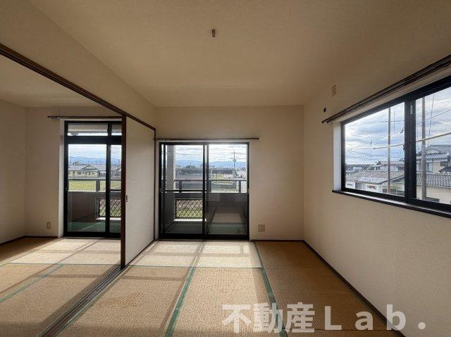 ハイツ渡辺の和室