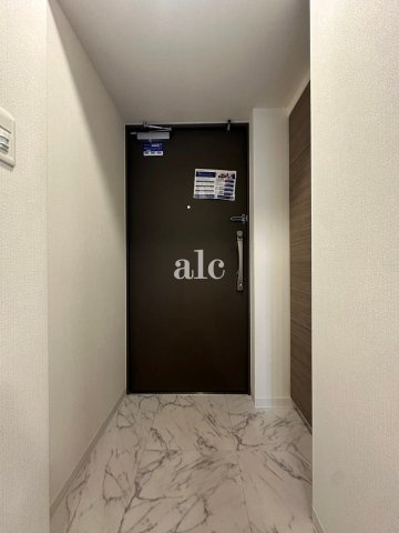 杉並区方南１丁目の賃貸マンションの玄関