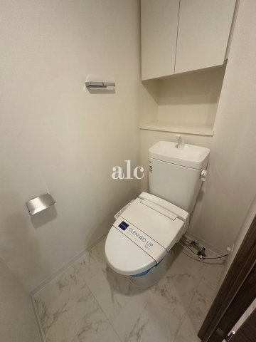 杉並区方南１丁目の賃貸マンションのトイレ