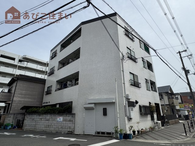 メゾンフローラの外観