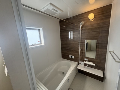 【浴室】 | うるま市与那城屋慶名（全3棟）1号棟 | 1号棟　浴室換気乾燥機付き♪