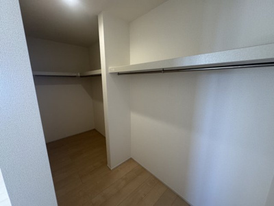 【収納】 | うるま市与那城屋慶名（全3棟）1号棟 | 1号棟　洋室7.5帖＋WIC付き♪