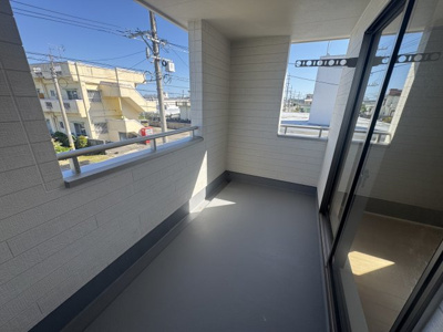 【バルコニー】 | うるま市与那城屋慶名（全3棟）1号棟 | 1号棟　インナーバルコニー♪