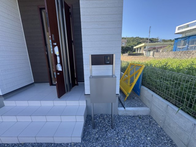 【設備】 | うるま市与那城屋慶名（全3棟）1号棟 | 1号棟　オシャレなポスト♪