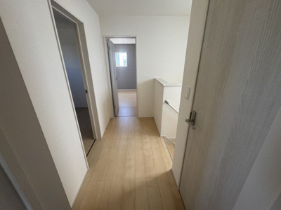 【内装】 | うるま市与那城屋慶名（全3棟）1号棟 | 1号棟　2階ホール♪