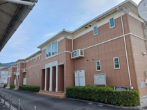 サイドアヴェニューの画像