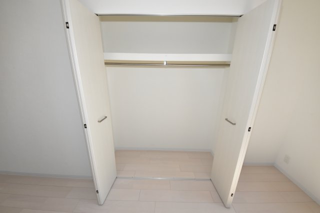 ラグゼ難波西Ⅲの収納