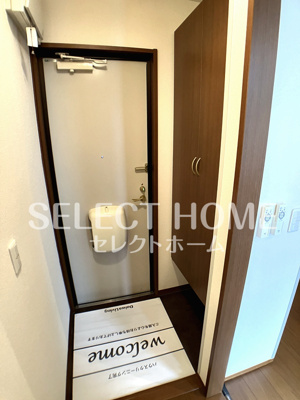 【玄関】 | サンオータＫ－Ⅲ | 同型タイプ明るい玄関です