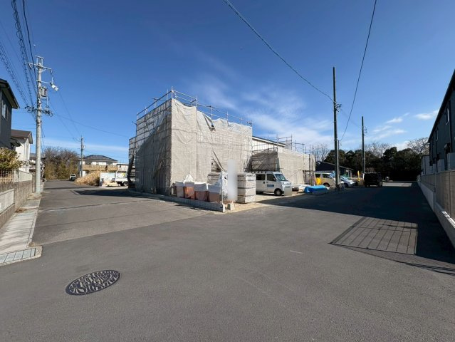 リーブルガーデン　各務原市川島小網町第２　全４区画分譲の前面道路含む現地写真|「現地（2026年1月20日）撮影」
■前面道路　
■ヤマダ不動産　株式会社リライフ