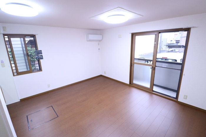 ＺＯＮＥ亀城　Ａの居間・リビング|使いやすい居間です