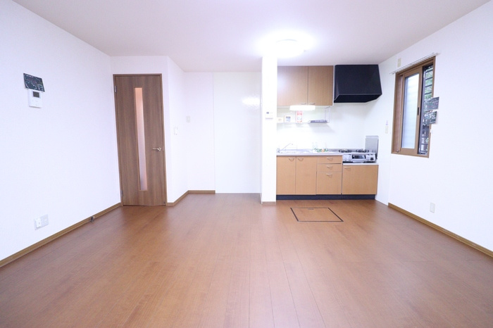 ＺＯＮＥ亀城　Ａの居間・リビング|ゆったりとした居間です