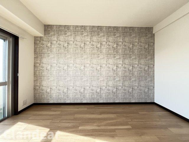 東武大師前サンライトマンション３号館の居間・リビング|ドキドキの新生活も、安心してスタート。ぴったりの住まいを見つけませんか？クランディアが一緒に住まい選びをサポートします‼　まずは、お気軽にお問合せください　＃クランディア