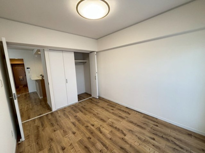 【洋室】 | 朝日プラザ湯里