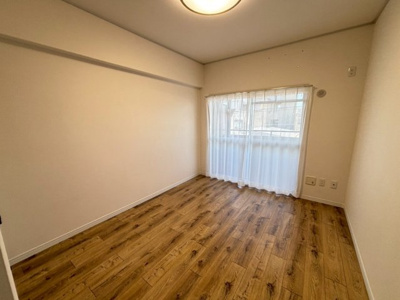 【洋室】 | 朝日プラザ湯里