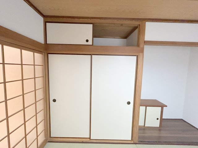 辻町貸家の収納