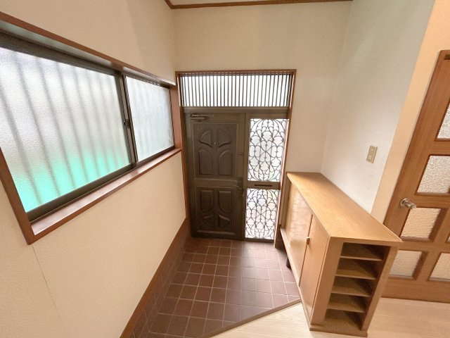 辻町貸家の玄関