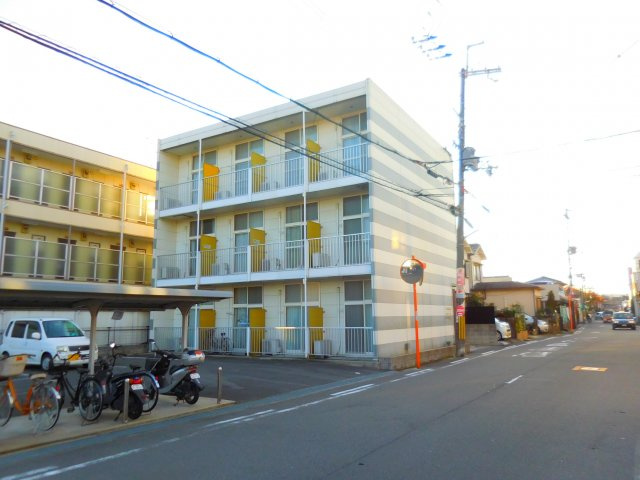 レオパレスKの外観