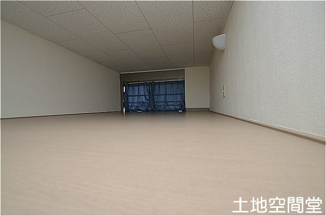 北九州市八幡西区大字本城のアパートの内装