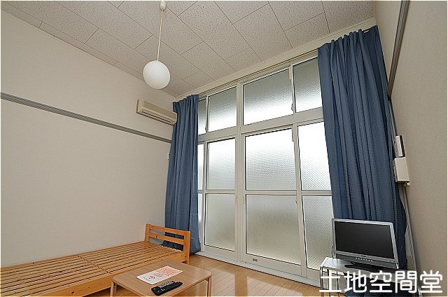 北九州市八幡西区大字本城のアパートの内装