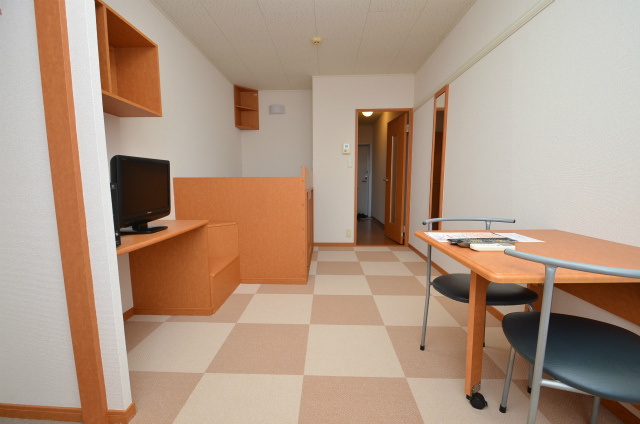 北九州市八幡西区木屋瀬２丁目のアパートの寝室|洋室