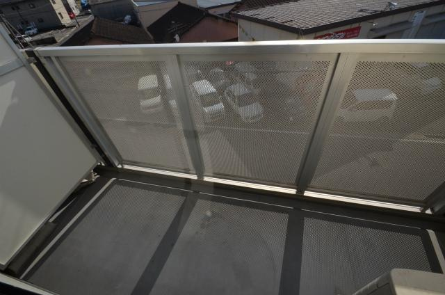 北九州市八幡西区折尾３丁目の賃貸マンションのバルコニー