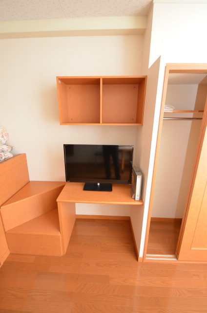 直方市湯野原２丁目のアパートの内装