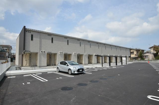 直方市大字感田のアパート