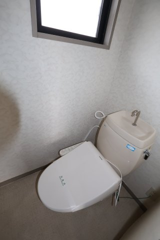 セジュール昭和A棟のトイレ