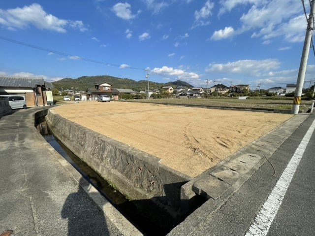 前田東町　土地の前面道路含む現地写真