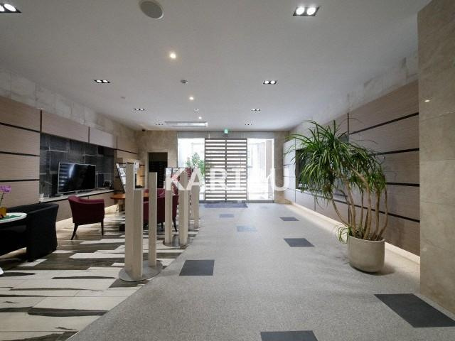 BROU上町台(ブラウウエマチダイ)のロビー