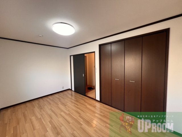 ジョヴィアルのその他