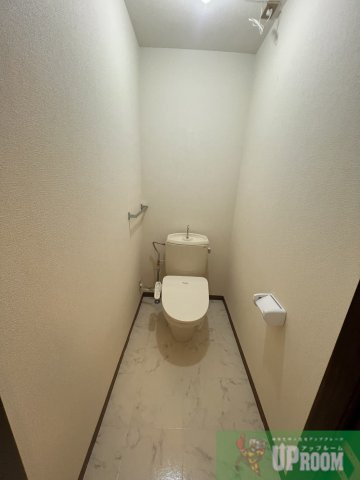 ジョヴィアルのトイレ