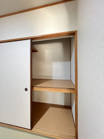 ユニハイム明石の収納