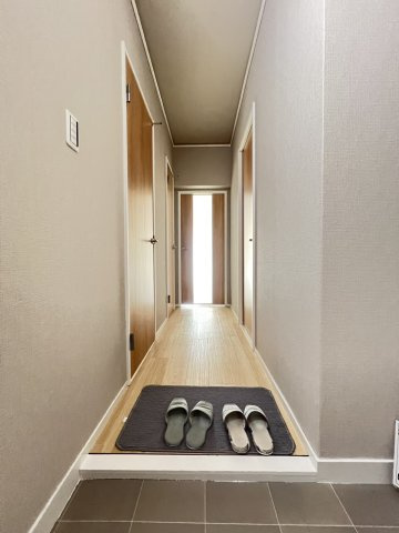 ユニハイム明石の玄関